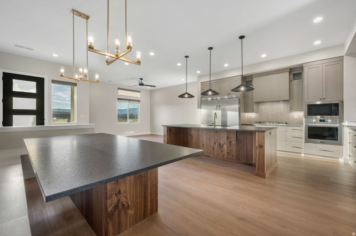 DESERT COLOR RESORT - Residential