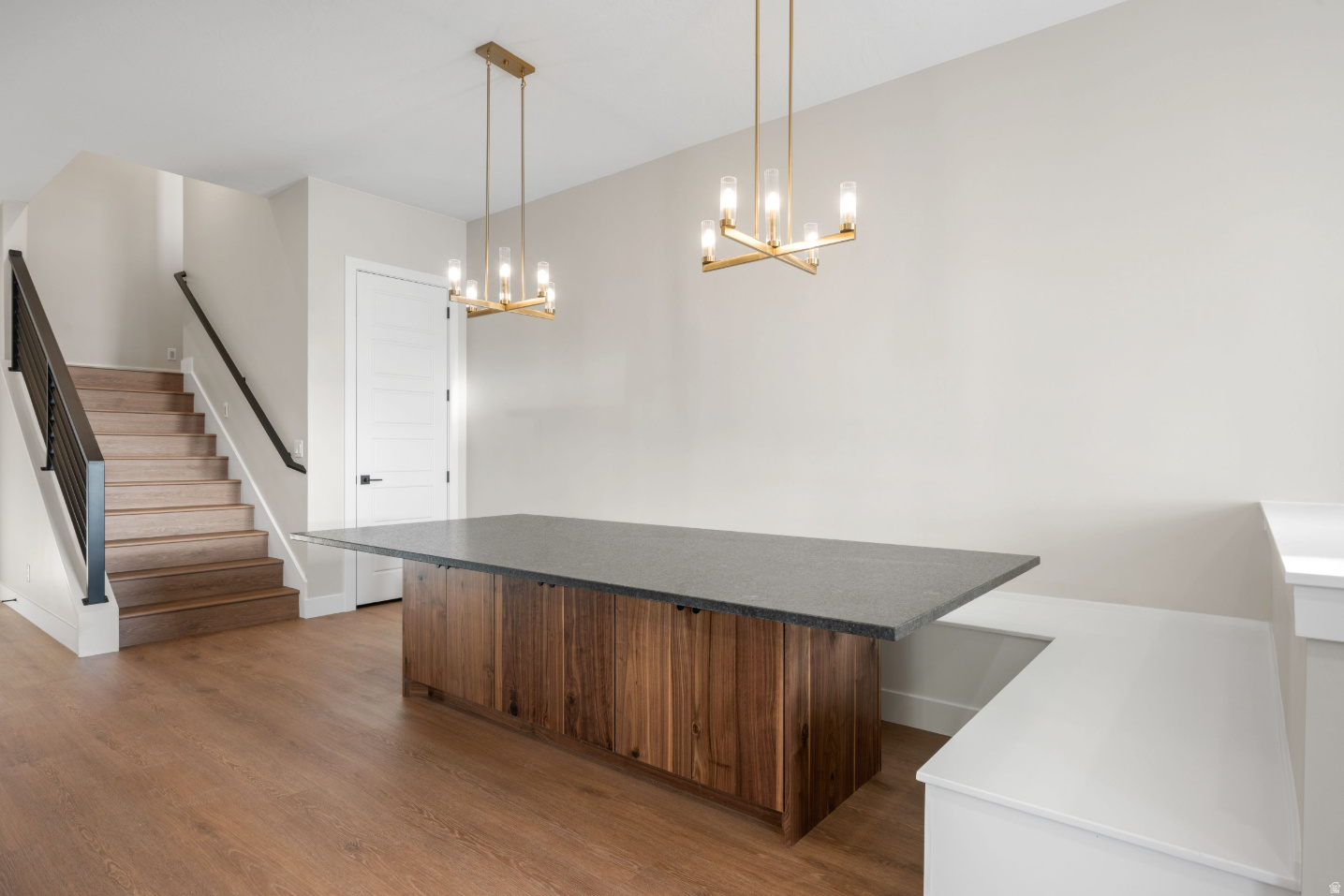 DESERT COLOR RESORT - Residential