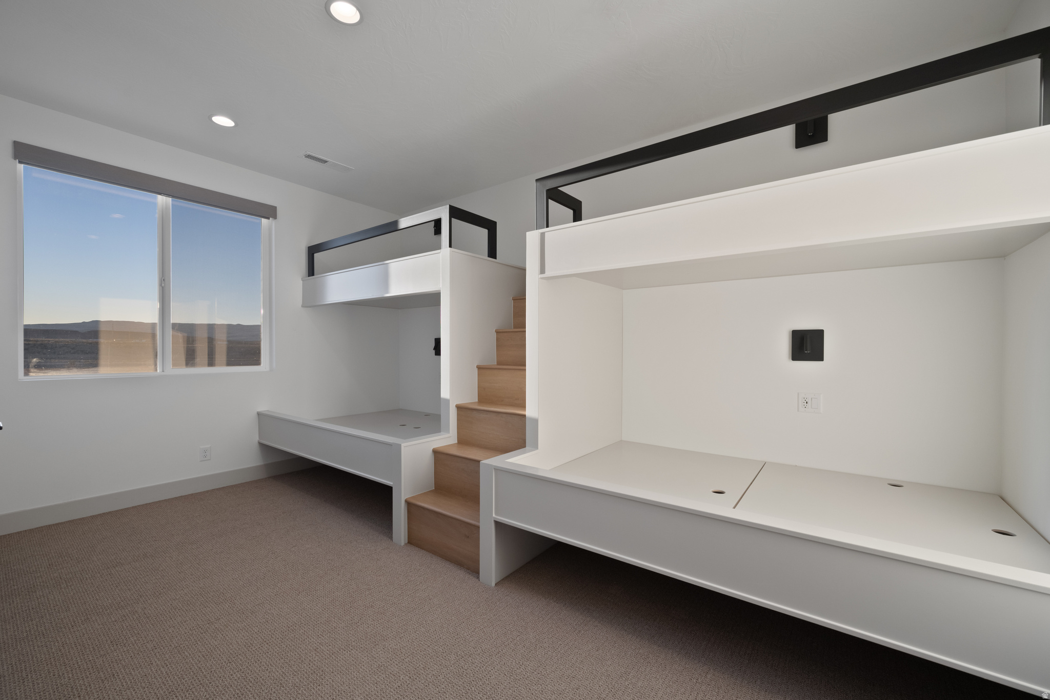 DESERT COLOR RESORT - Residential