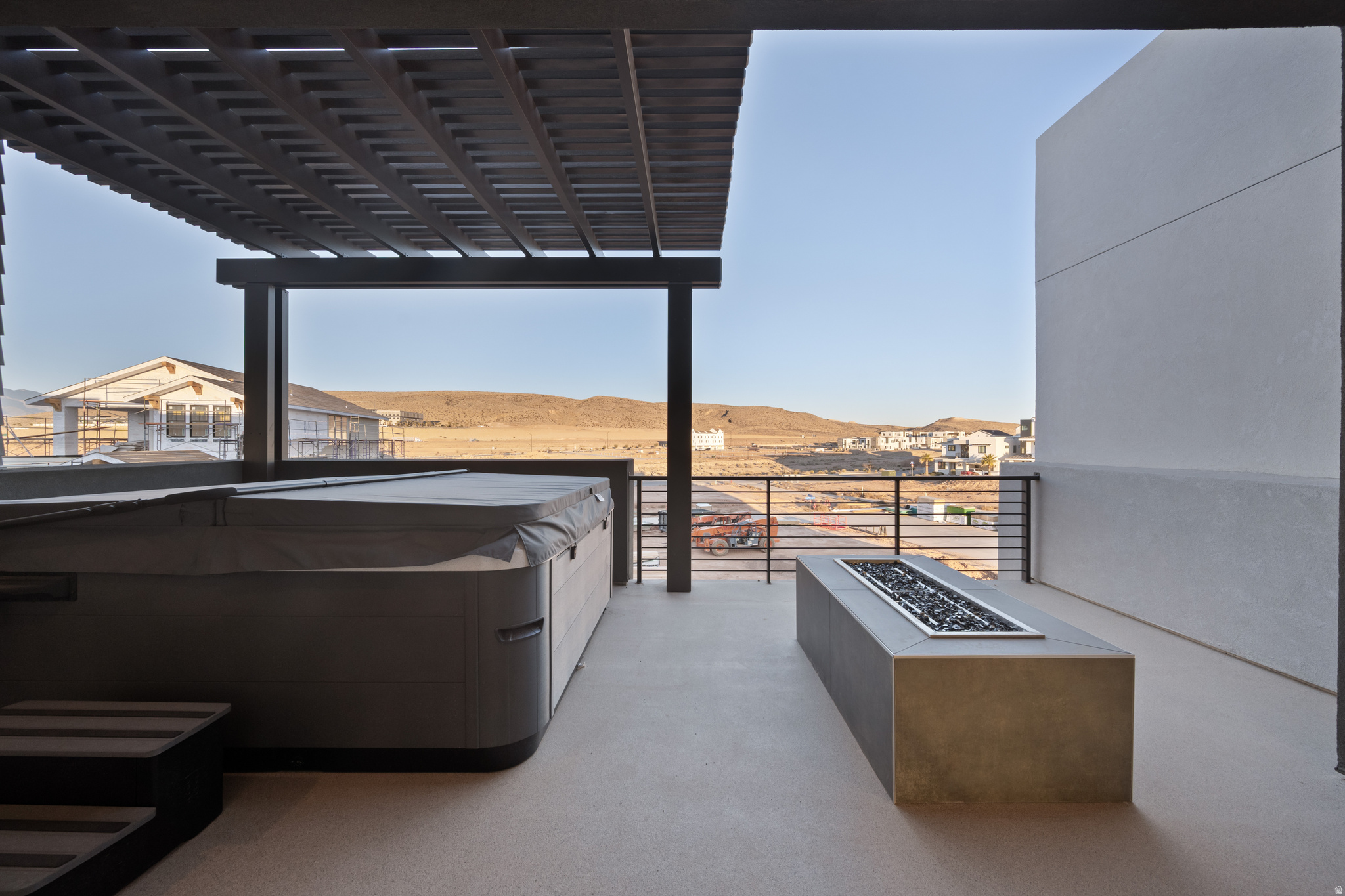 DESERT COLOR RESORT - Residential