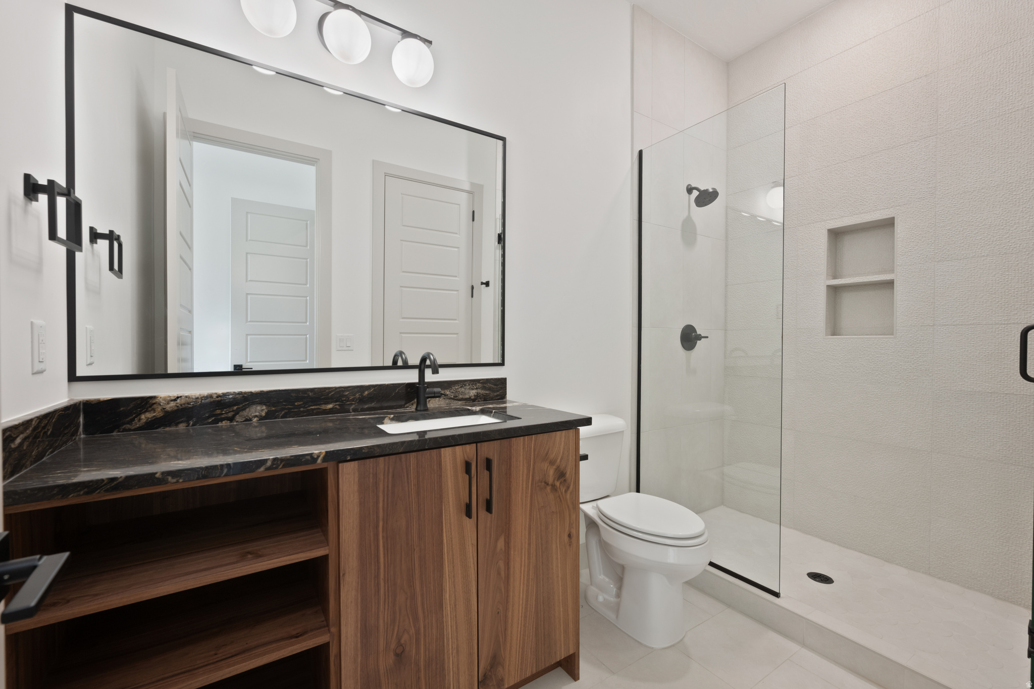 DESERT COLOR RESORT - Residential