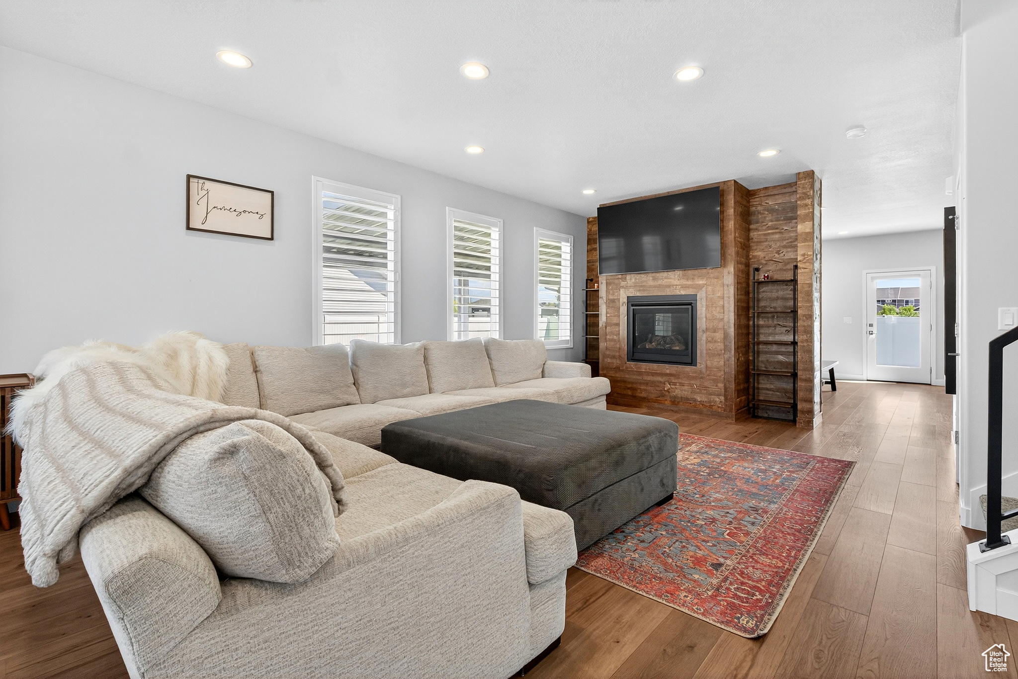 YULISA ESTATES - Residential Income