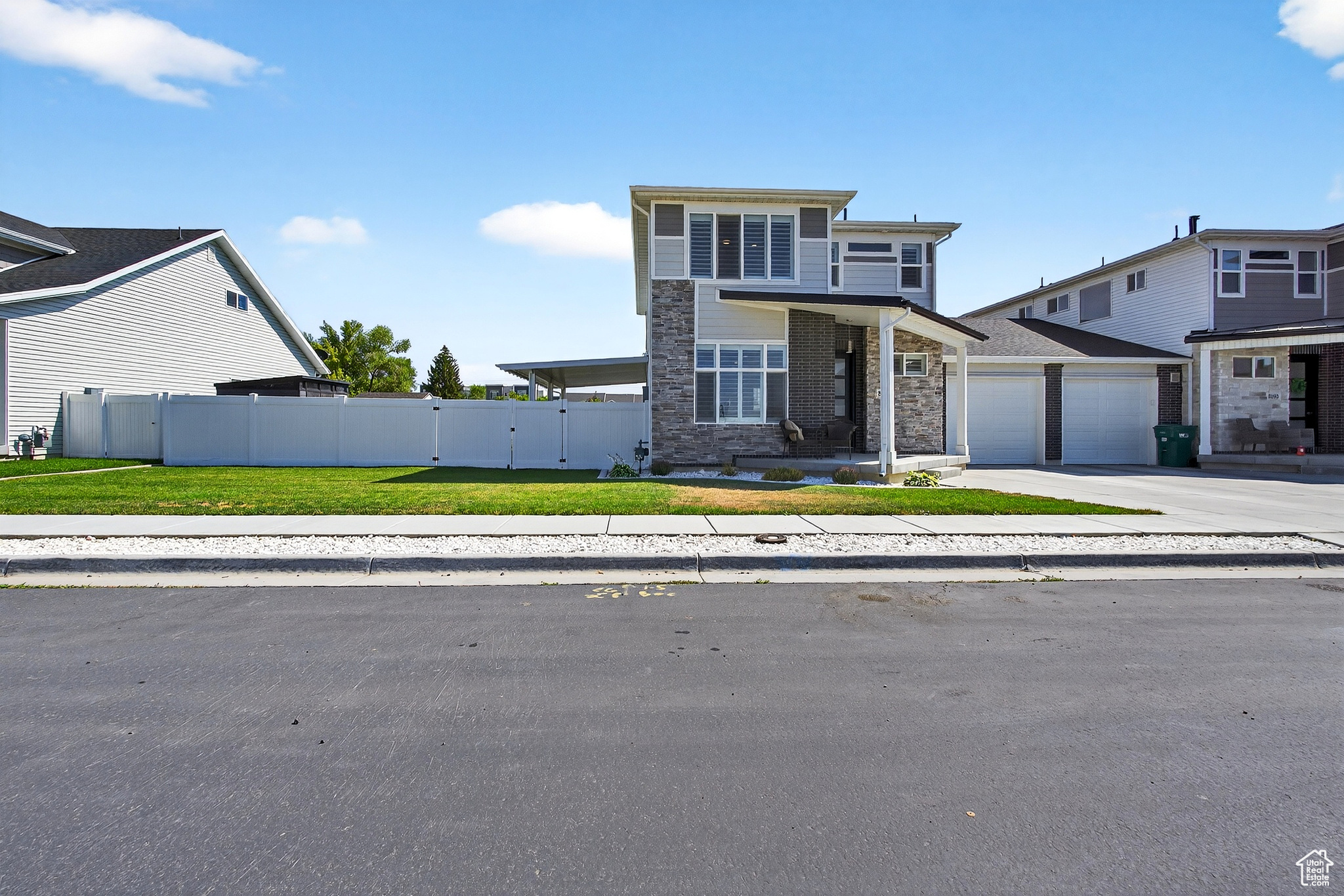 YULISA ESTATES - Residential Income