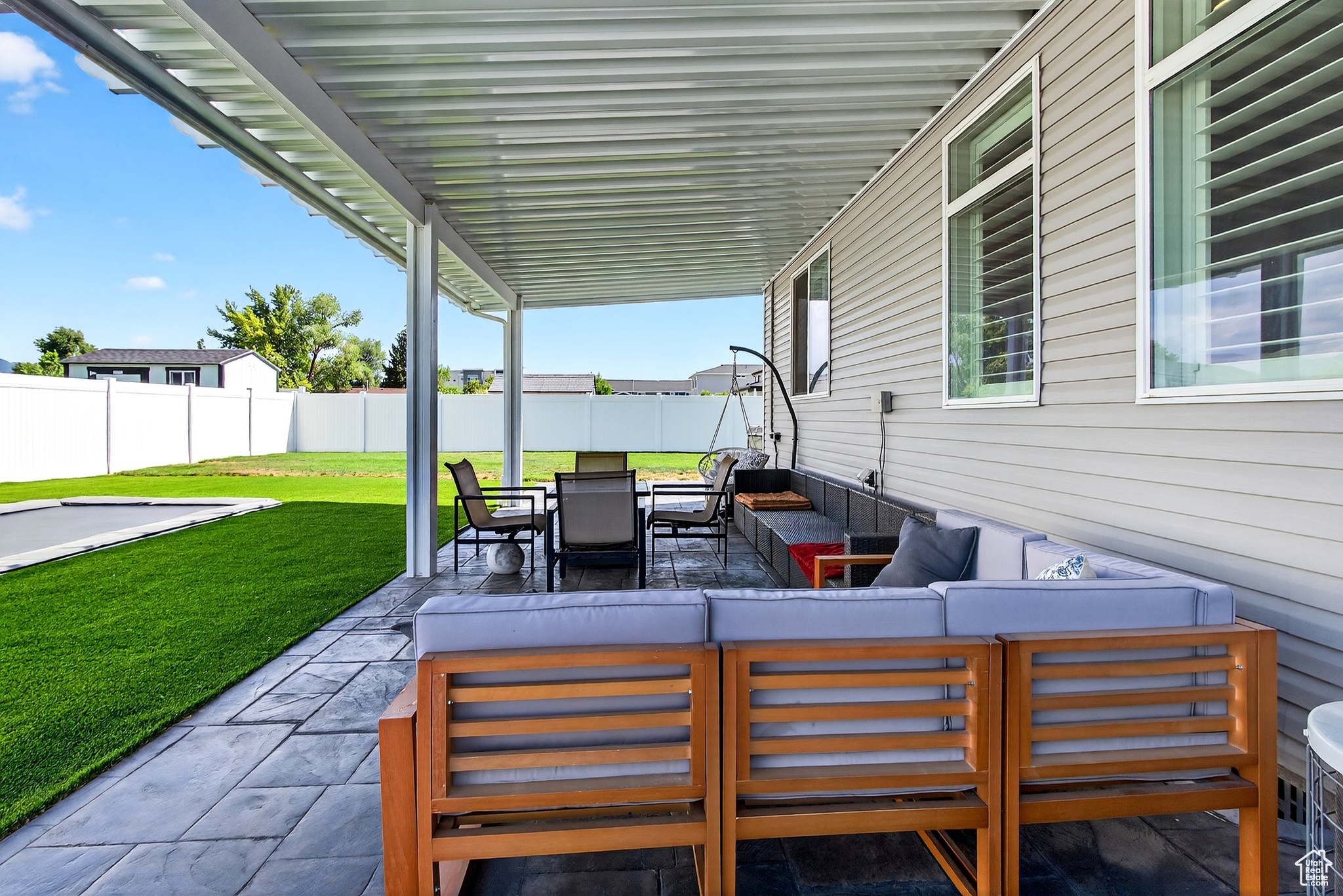 YULISA ESTATES - Residential Income