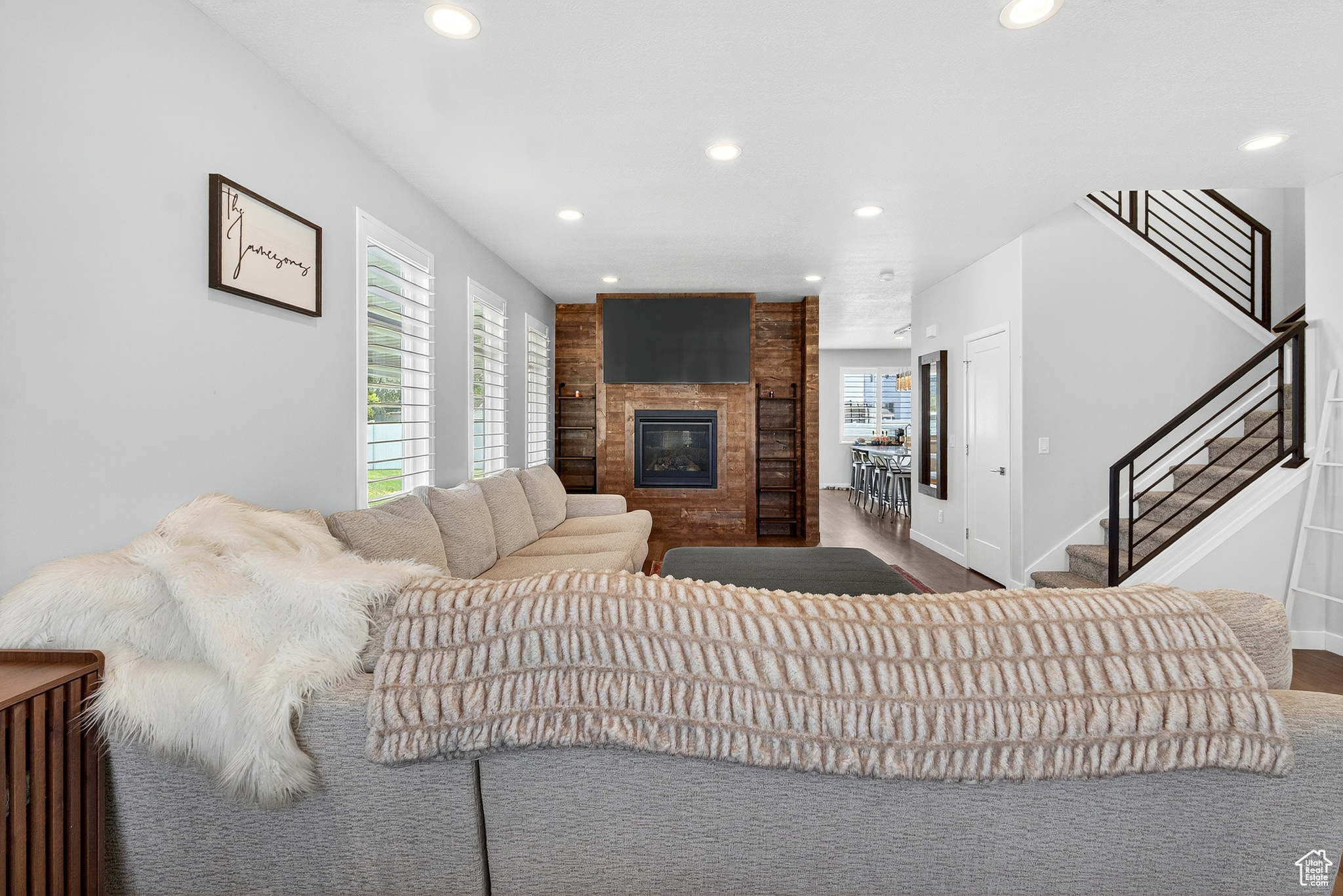 YULISA ESTATES - Residential Income