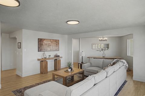 Tiny photo for 4785 PANORAMA DR, South Ogden, UT 84403 (MLS # 2144652)