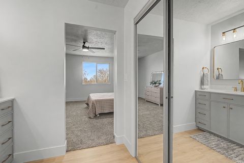 Tiny photo for 4785 PANORAMA DR, South Ogden, UT 84403 (MLS # 2144652)