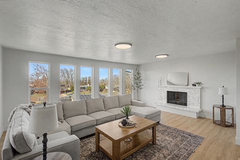 Tiny photo for 4785 PANORAMA DR, South Ogden, UT 84403 (MLS # 2144652)