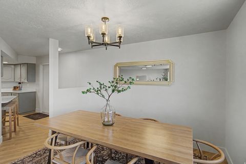 Tiny photo for 4785 PANORAMA DR, South Ogden, UT 84403 (MLS # 2144652)