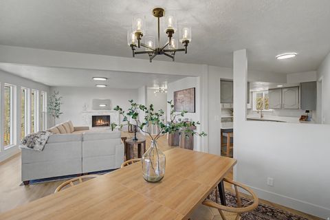 Tiny photo for 4785 PANORAMA DR, South Ogden, UT 84403 (MLS # 2144652)