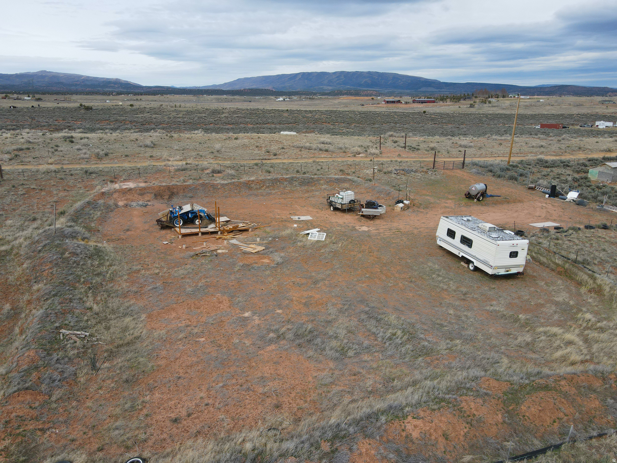 RAF-0004-0002 - Land