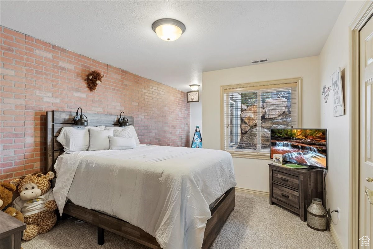 TRAPPER'S POINTE - Residential