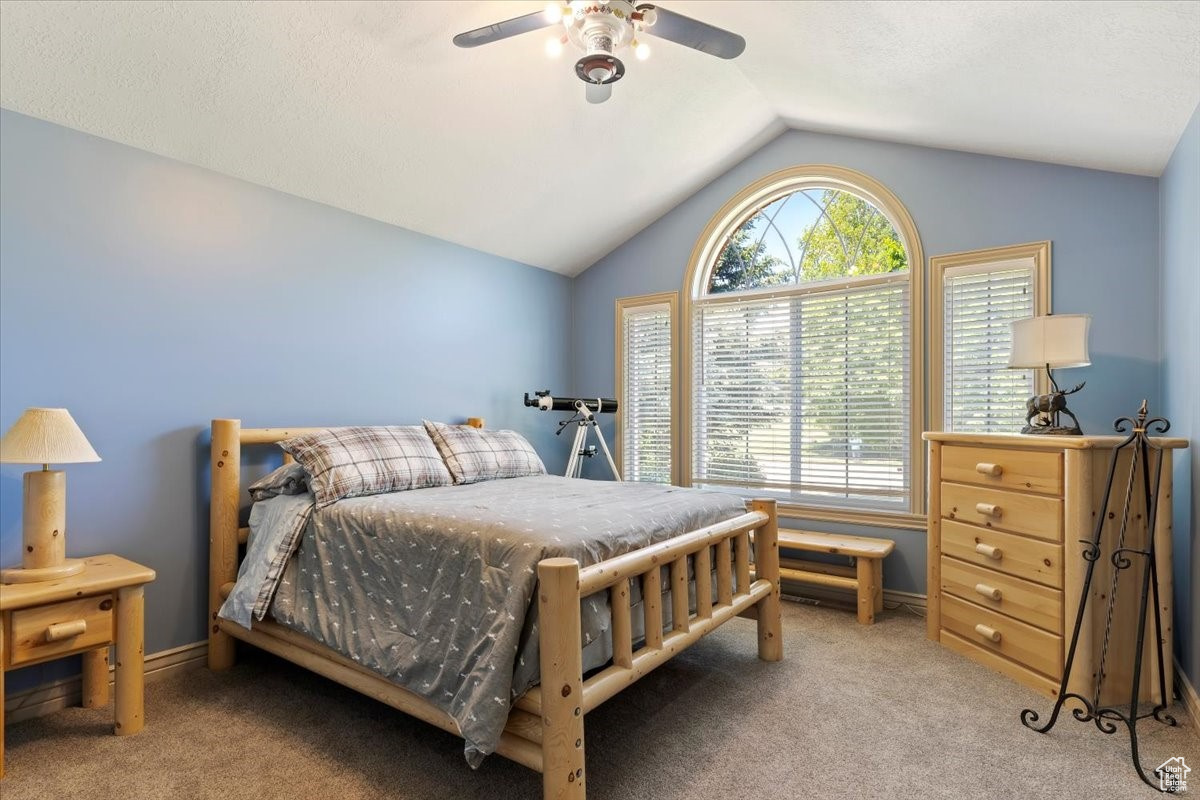 TRAPPER'S POINTE - Residential