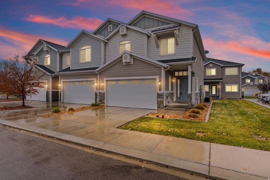 Stunning End-Unit Townhome in the Heart of Orem Discover this exceptional End-Unit Townhouse nestled in a quiet neighborhood in the heart of Orem-just minutes from UVU, BYU, University Mall, Costco, and countless restaurants. Featuring 6 bedrooms, 3.5 bathrooms, and a 100% finished basement, this end-unit townhome boasts tons of upgrades:  Laminate flooring throughout the main floor  Extended white cabinets and granite countertops in the kitchen  Extra windows for abundant natural light The second floor offers four spacious bedrooms, including a master suite with vaulted ceilings, a tub, and a separate shower. The finished basement is perfect for guests or additional rental income, complete with two bedrooms, a full bath, and its own laundry hookup. Enjoy the fenced backyard, extra guest parking around the corner, and a property that is very clean and well-maintained. Seller offering 1/0 rate buydown with preferred lender - 5.33% first-year rate available. Contact agent for details.