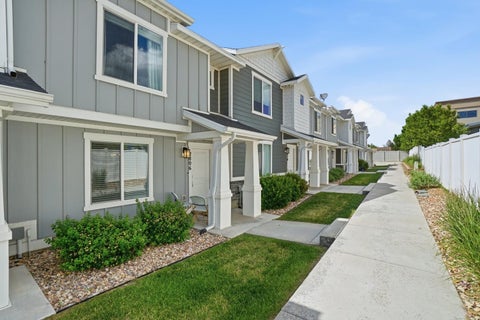 Tiny photo for 2806 N FIGHTING FALCON ST, Layton, UT 84040 (MLS # 2166735)
