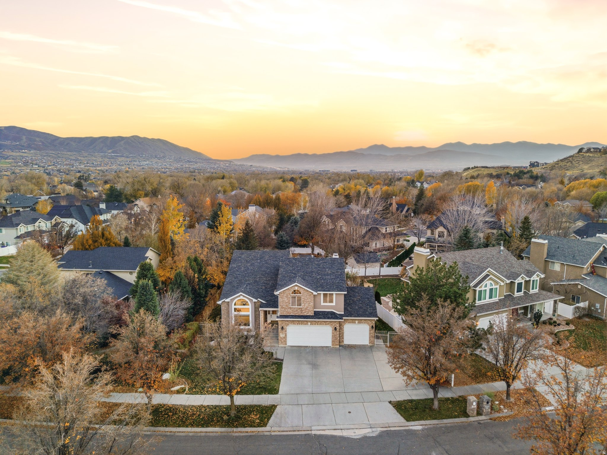 MASTERS - Residential