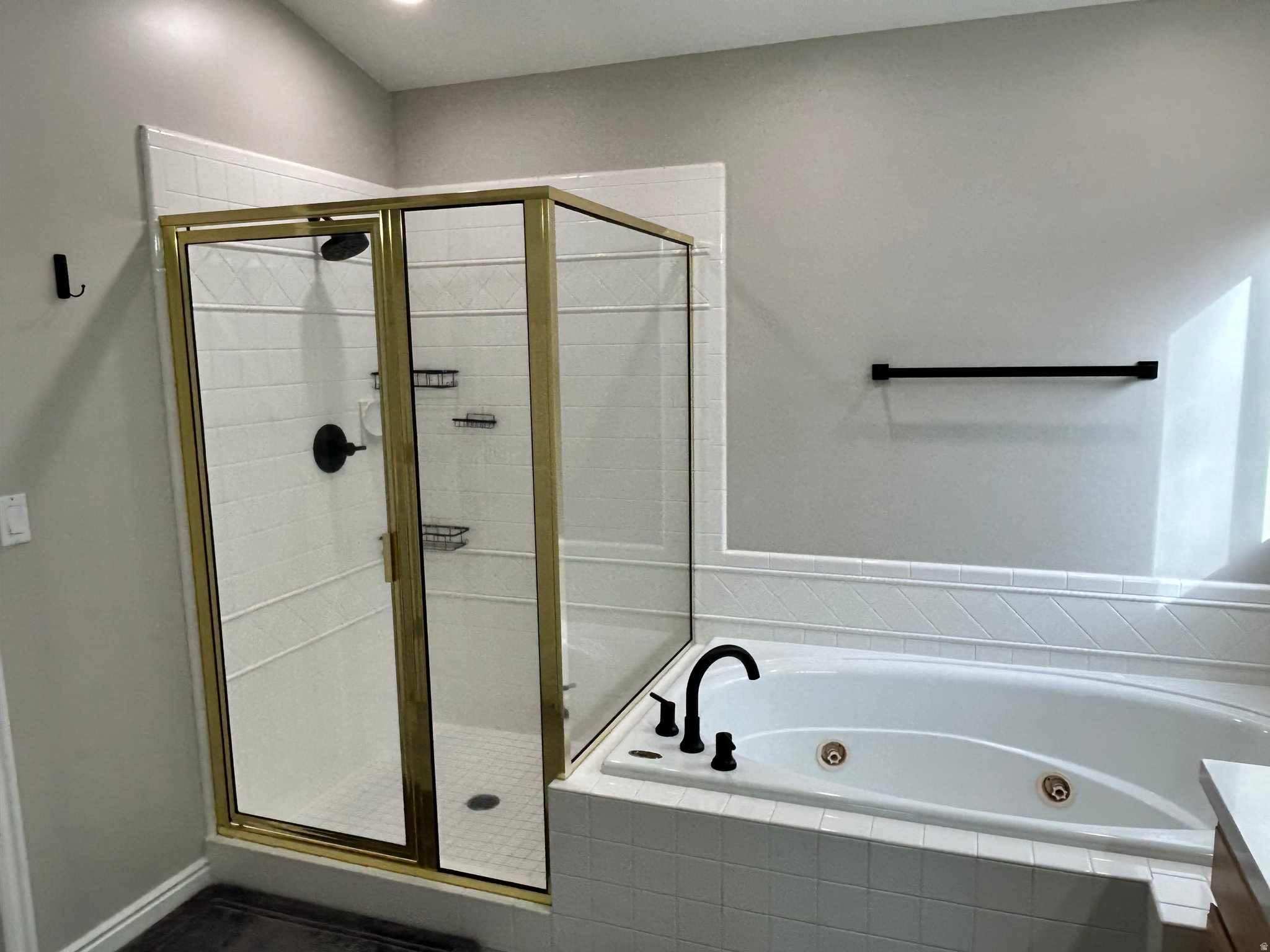 MASTERS - Residential