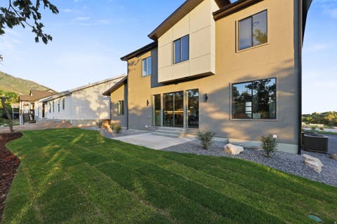 Tiny photo for 1326 E SUNSET CT #304, Ogden, UT 84403 (MLS # 2179848)