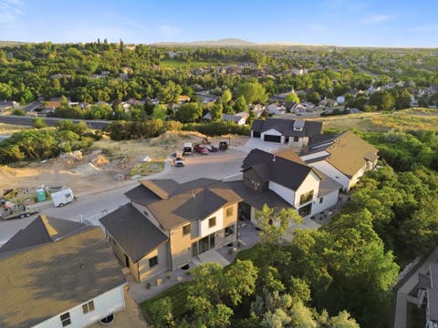 Tiny photo for 1326 E SUNSET CT #304, Ogden, UT 84403 (MLS # 2179848)