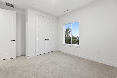 Tiny photo for 1326 E SUNSET CT #304, Ogden, UT 84403 (MLS # 2179848)