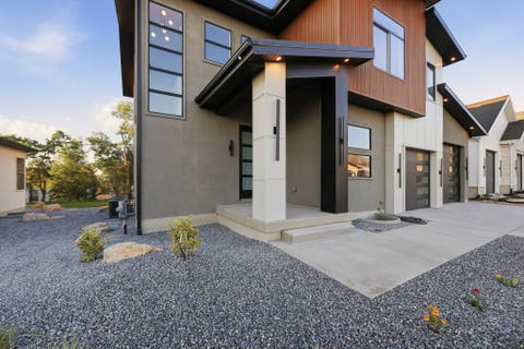 Tiny photo for 1326 E SUNSET CT #304, Ogden, UT 84403 (MLS # 2179848)