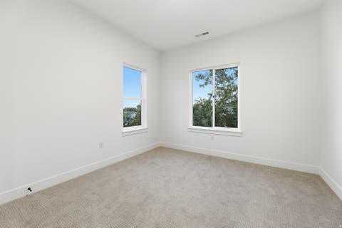 Tiny photo for 1326 E SUNSET CT #304, Ogden, UT 84403 (MLS # 2179848)