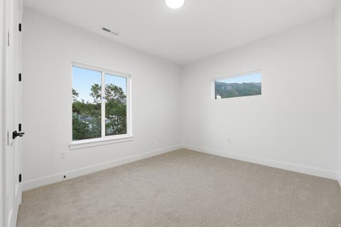 Tiny photo for 1326 E SUNSET CT #304, Ogden, UT 84403 (MLS # 2179848)