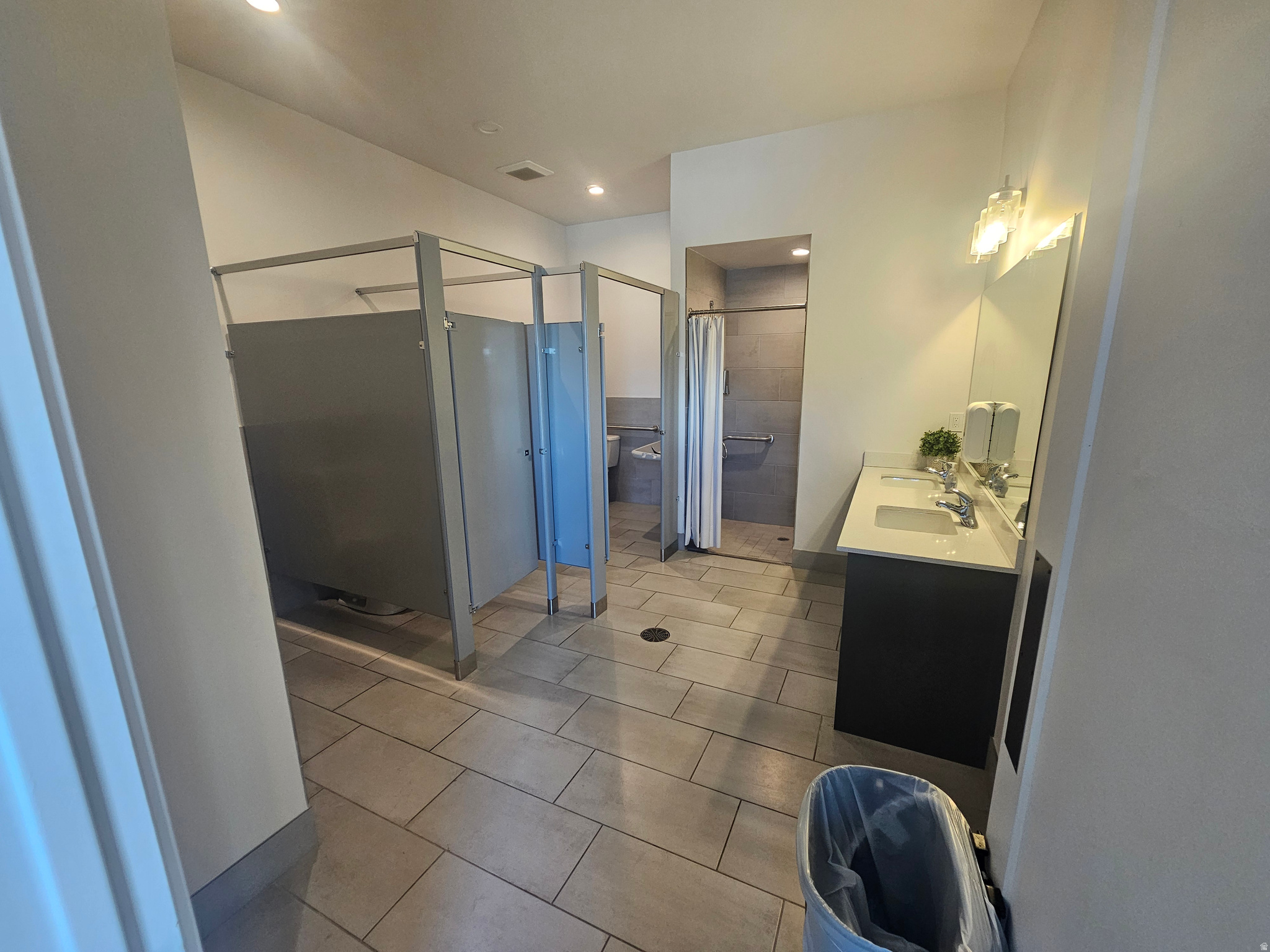 ROCKWELL RANCH - Residential