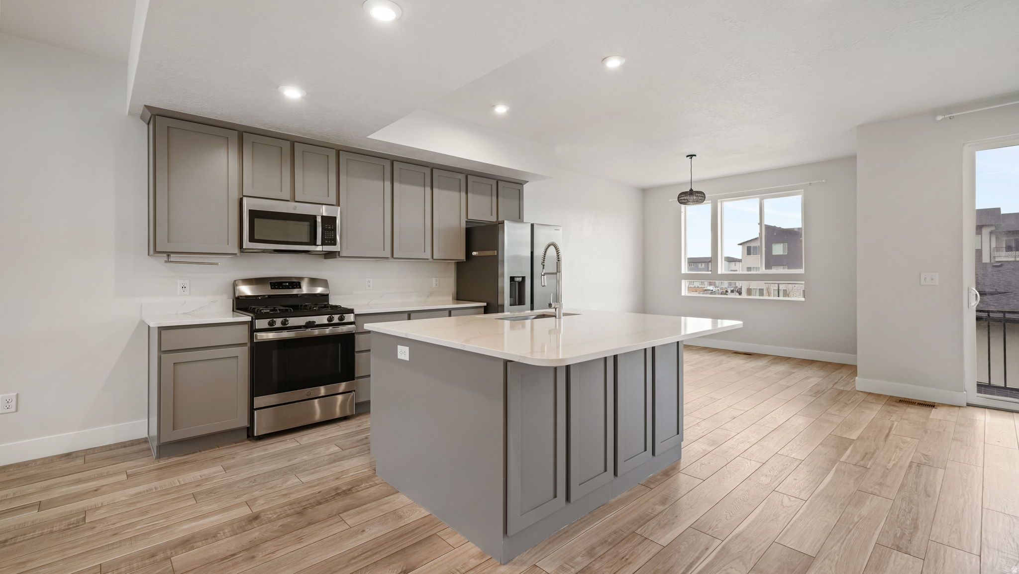 ROCKWELL RANCH - Residential