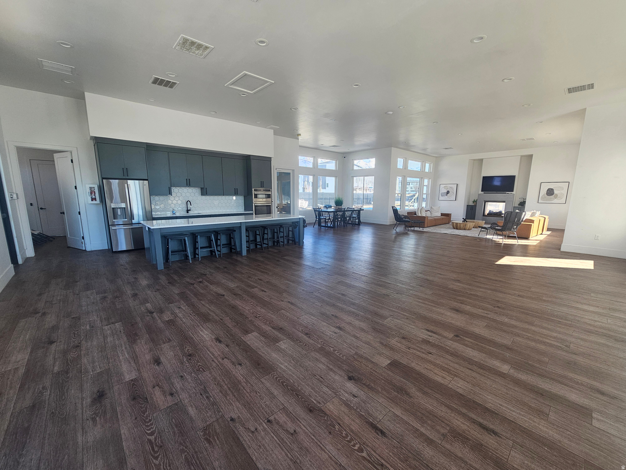 ROCKWELL RANCH - Residential