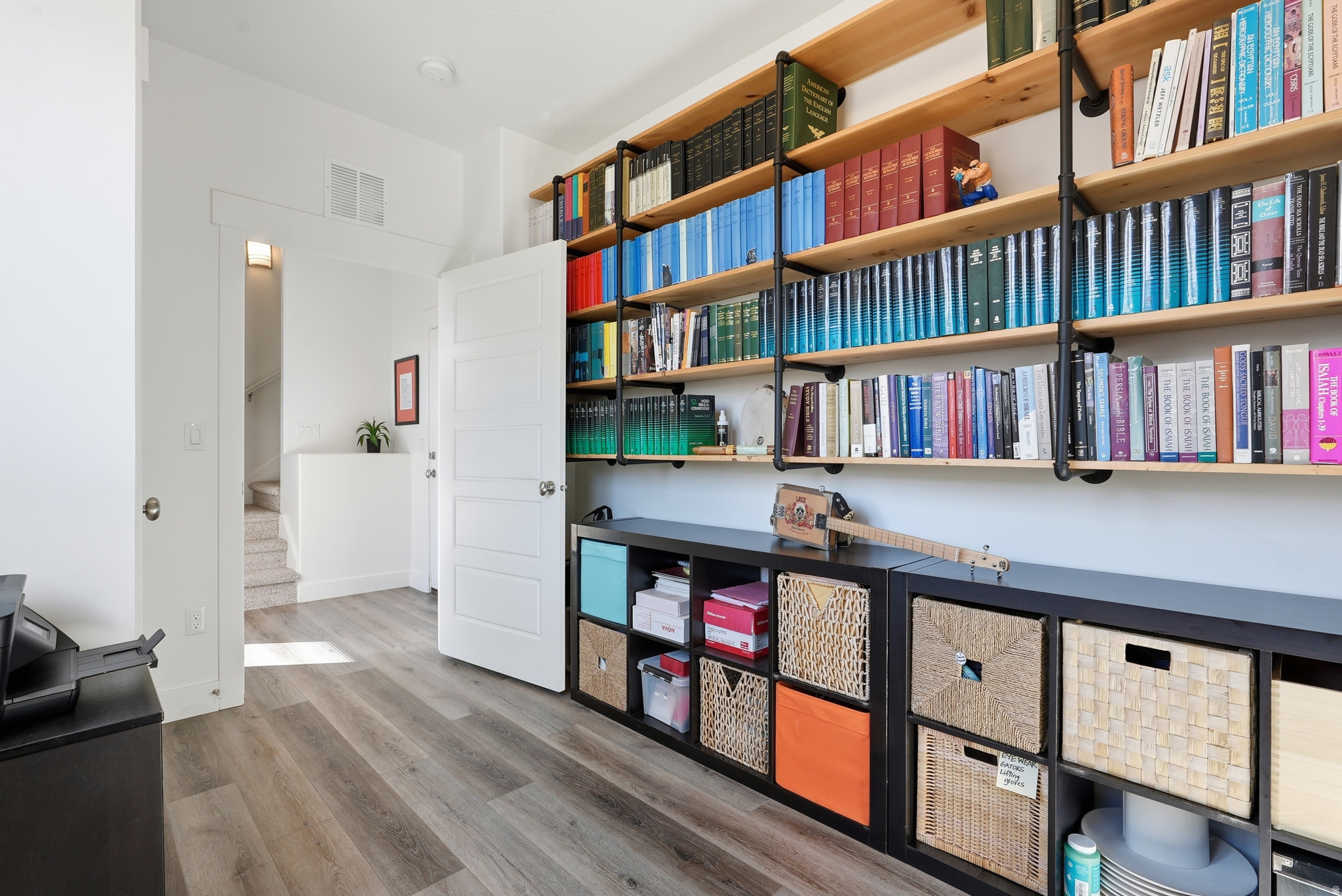 DAYBREAK - Residential