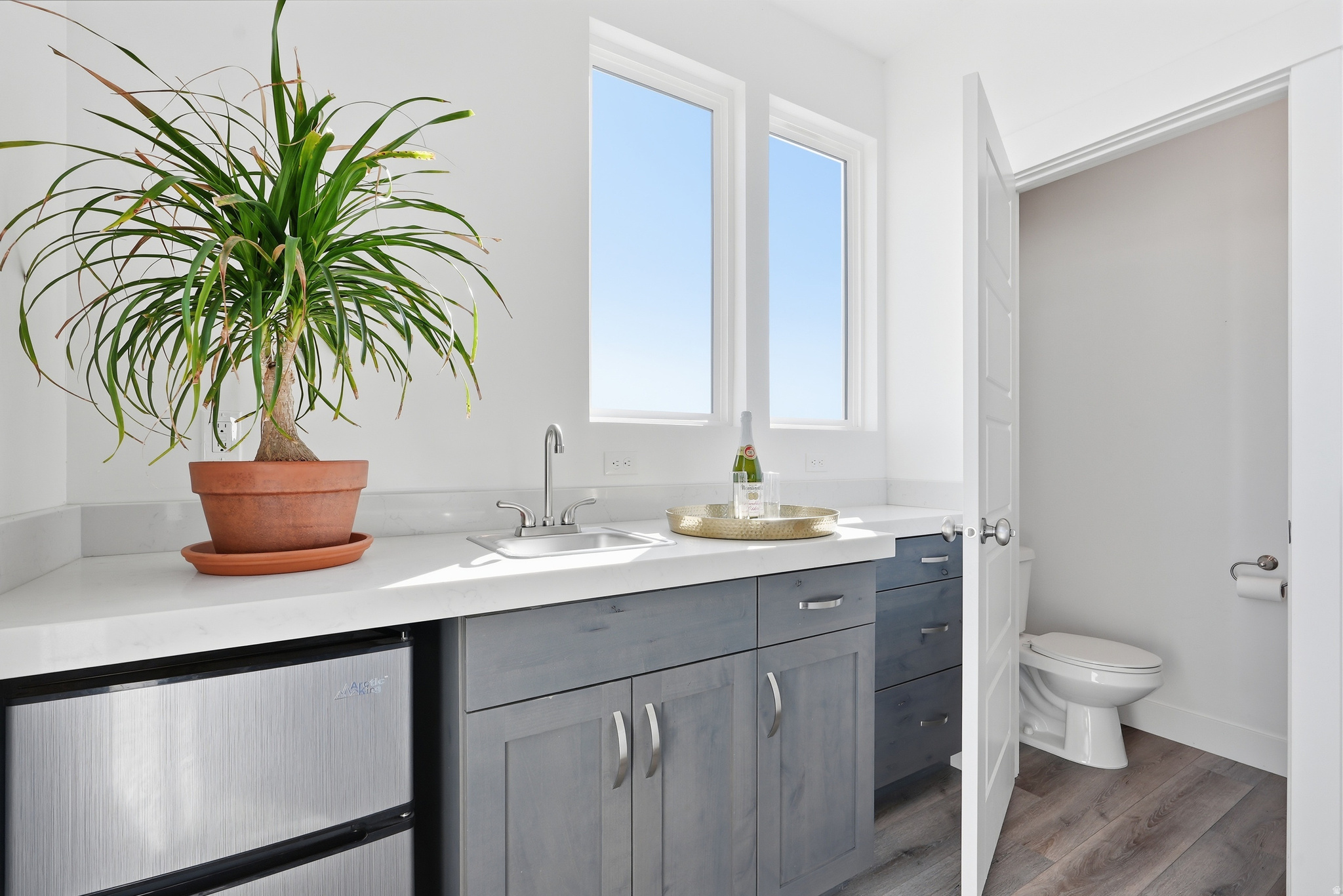 DAYBREAK - Residential