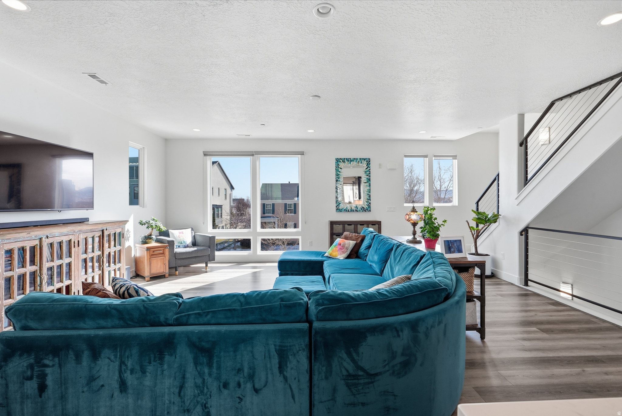 DAYBREAK - Residential