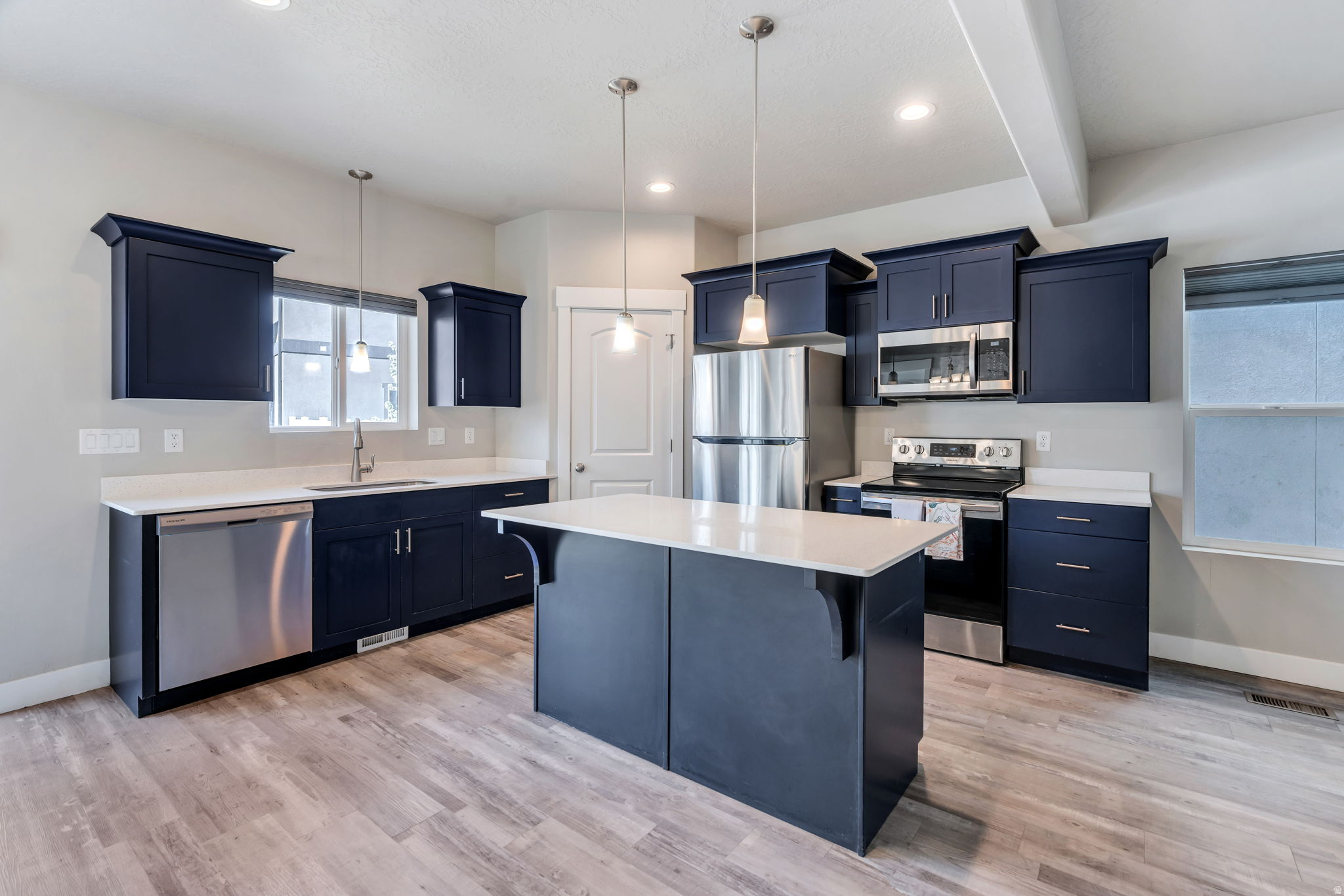 HEATHERWOOD COTTAGES - Residential