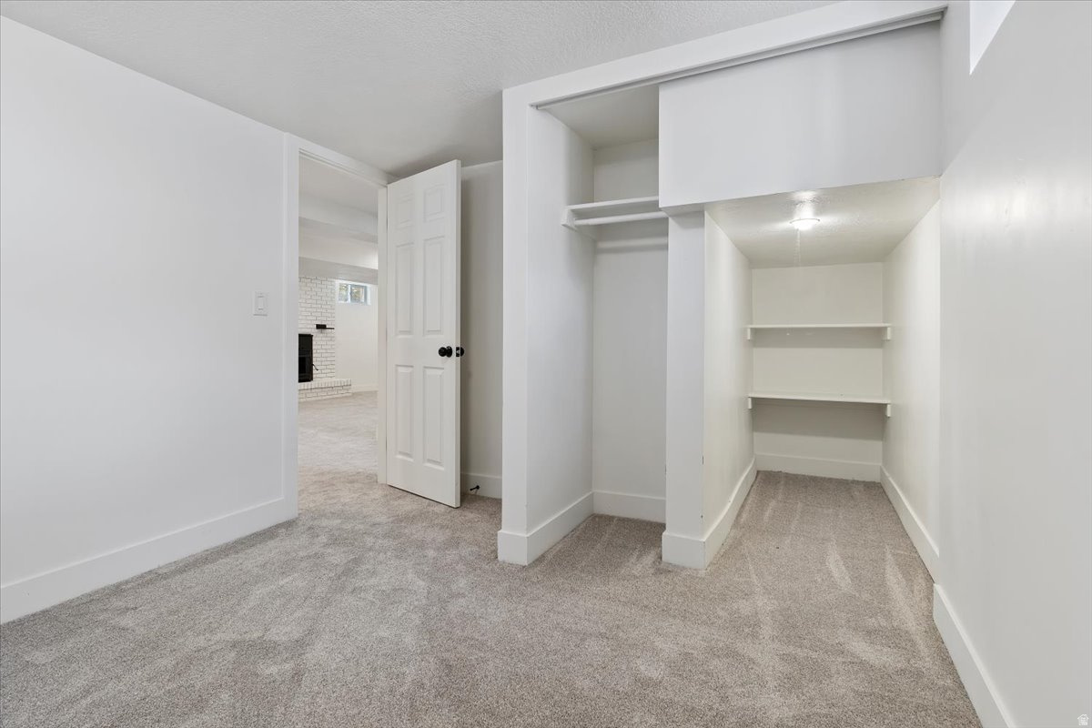 KEARNS TOWNSITE - Residential