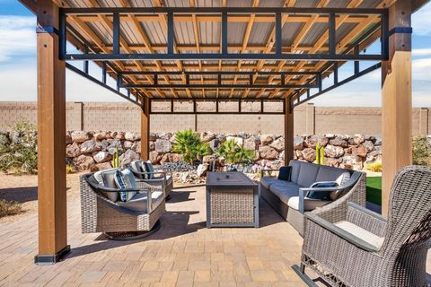 Tiny photo for 111 N BLACK AVE, Washington, UT 84780 (MLS # 2145334)