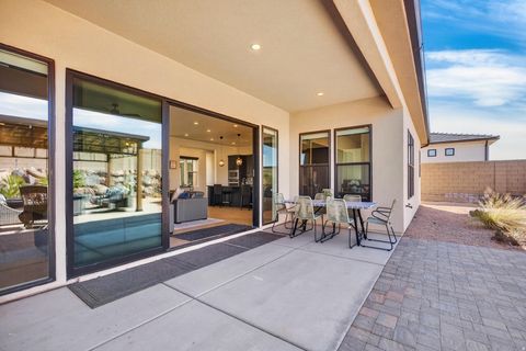Tiny photo for 111 N BLACK AVE, Washington, UT 84780 (MLS # 2145334)