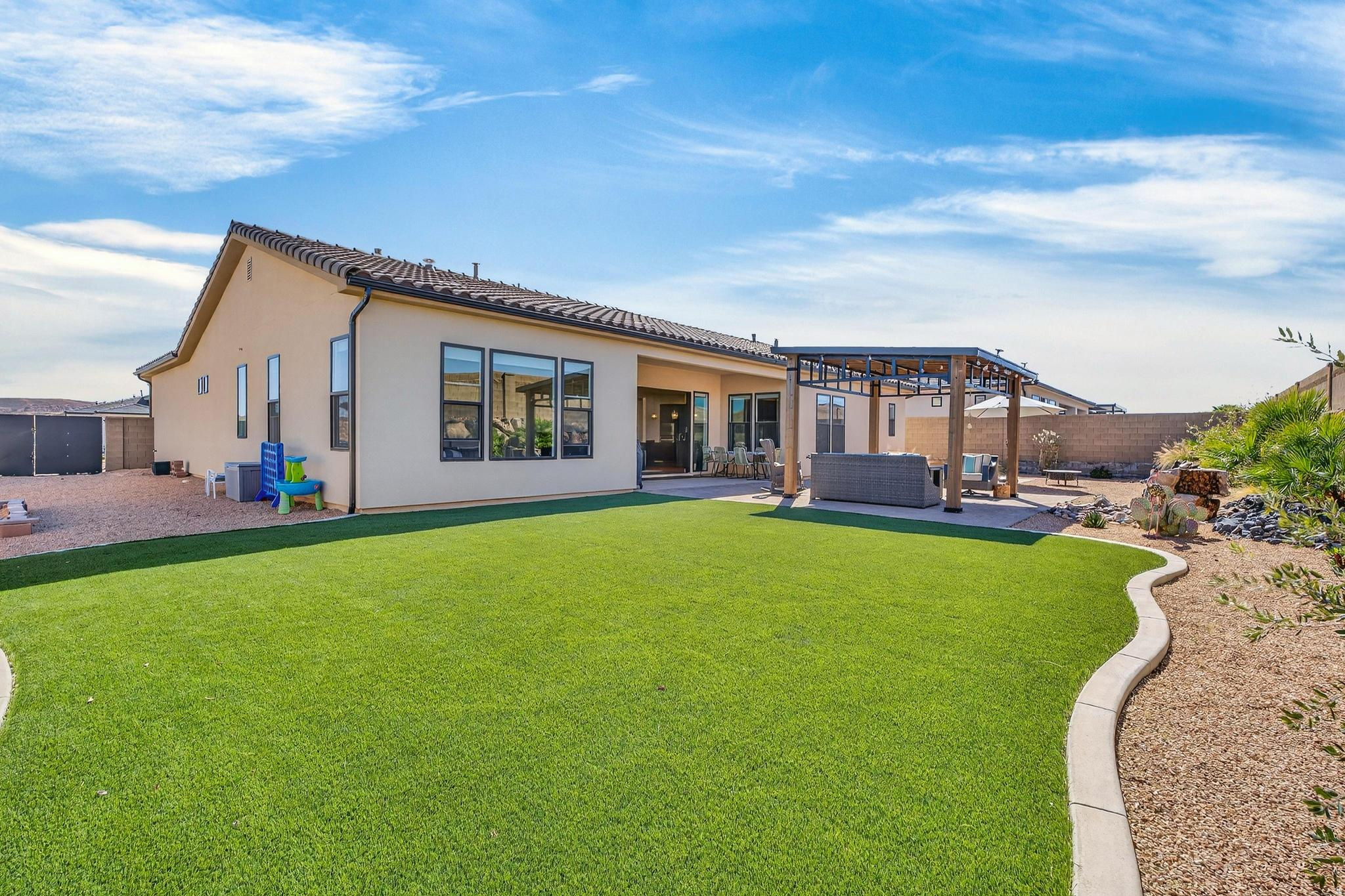 VIEWS AT CORAL CANYON PH 4 - Residential