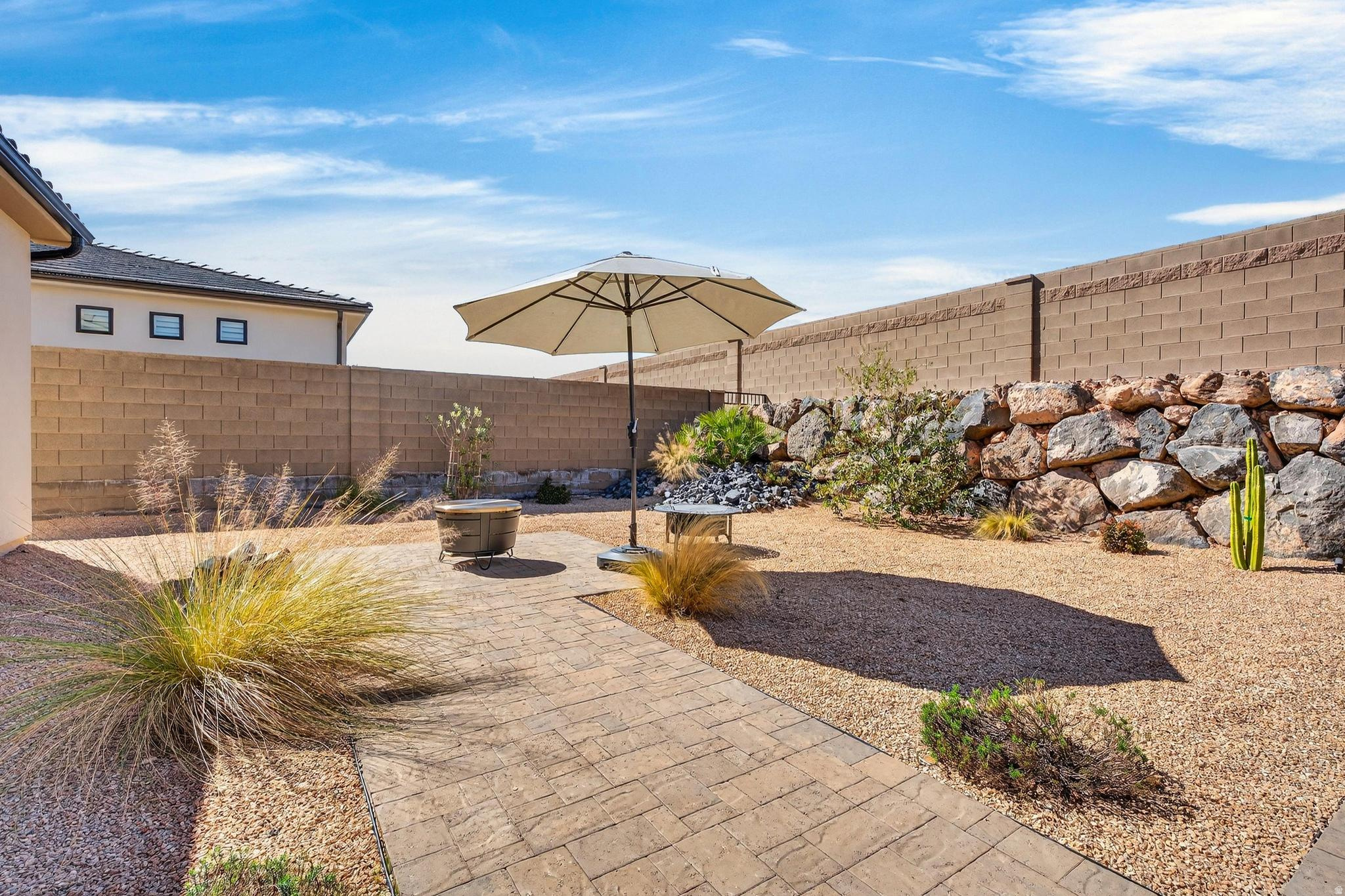 VIEWS AT CORAL CANYON PH 4 - Residential