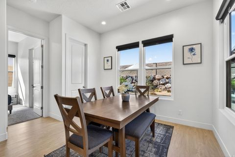 Tiny photo for 111 N BLACK AVE, Washington, UT 84780 (MLS # 2145334)