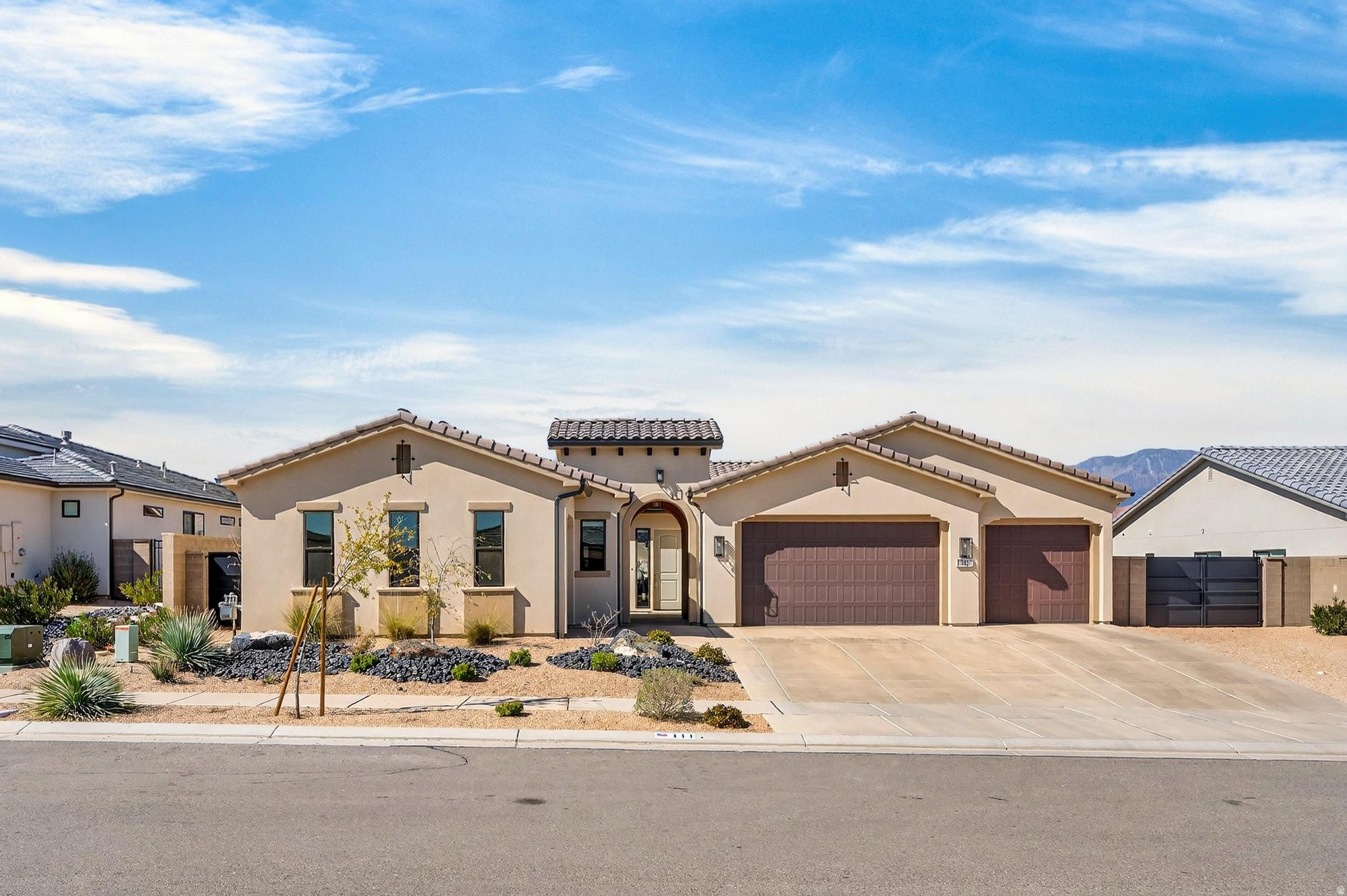 VIEWS AT CORAL CANYON PH 4 - Residential