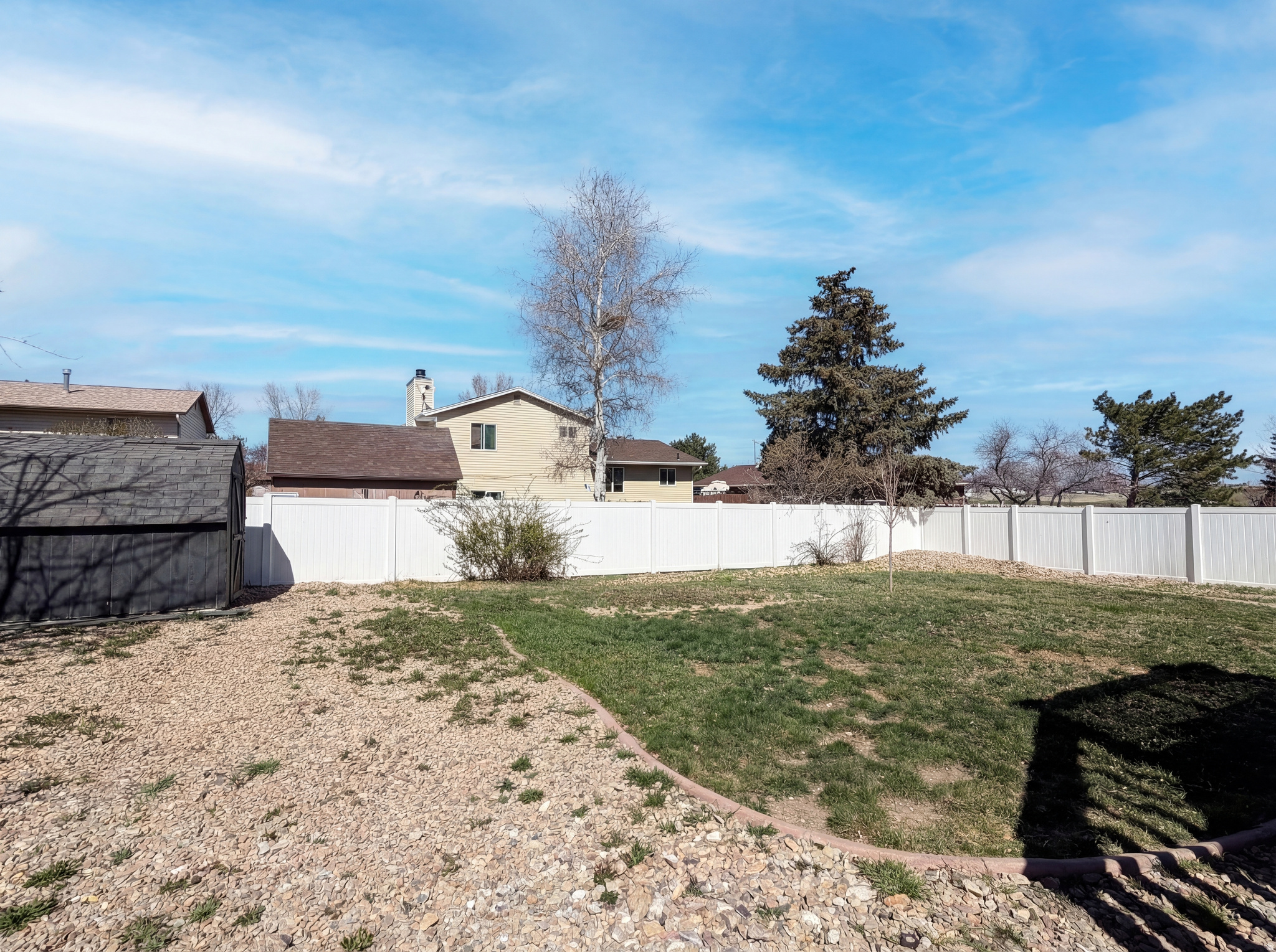 OQUIRRH SHADOWS - Residential