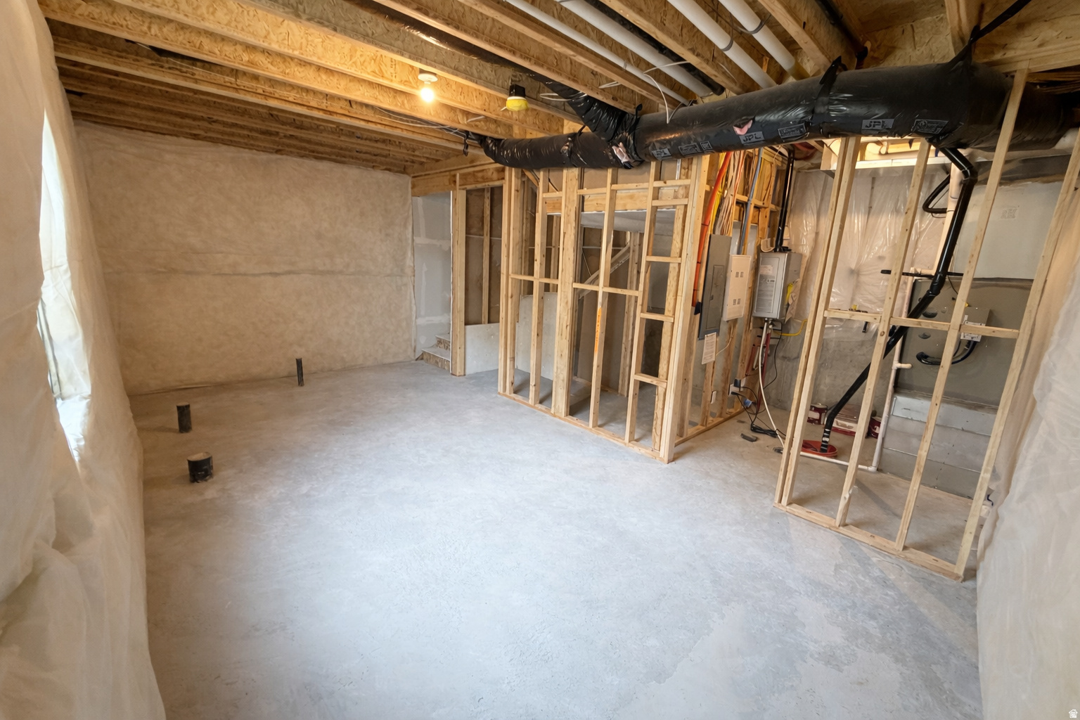 BEACON POINTE - Residential