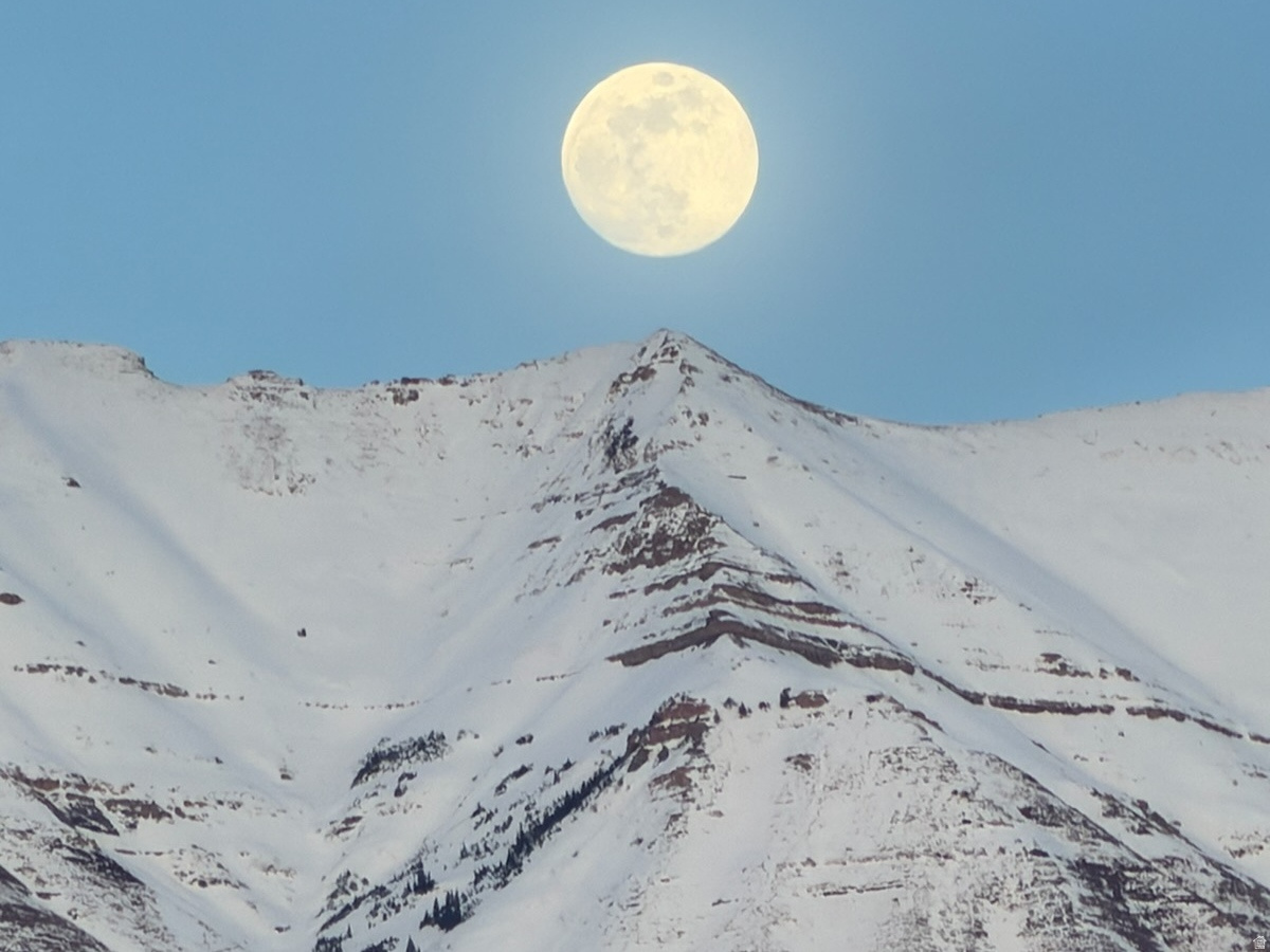 MIRA VISTA PUD 2ND AMD - Residential Income