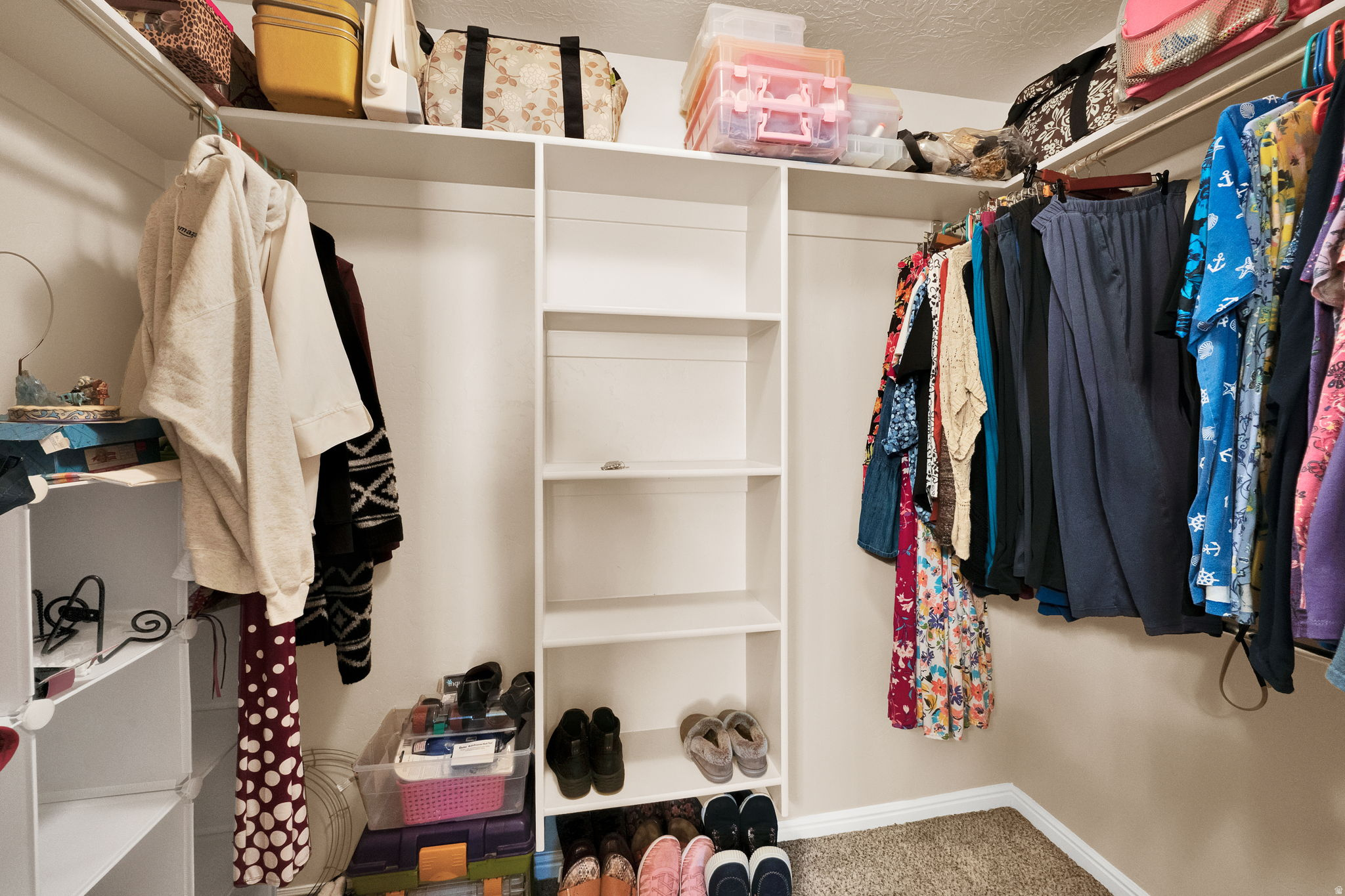 MIRA VISTA PUD 2ND AMD - Residential Income