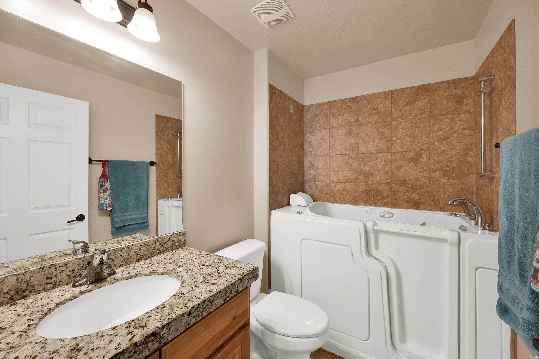 MIRA VISTA PUD 2ND AMD - Residential Income