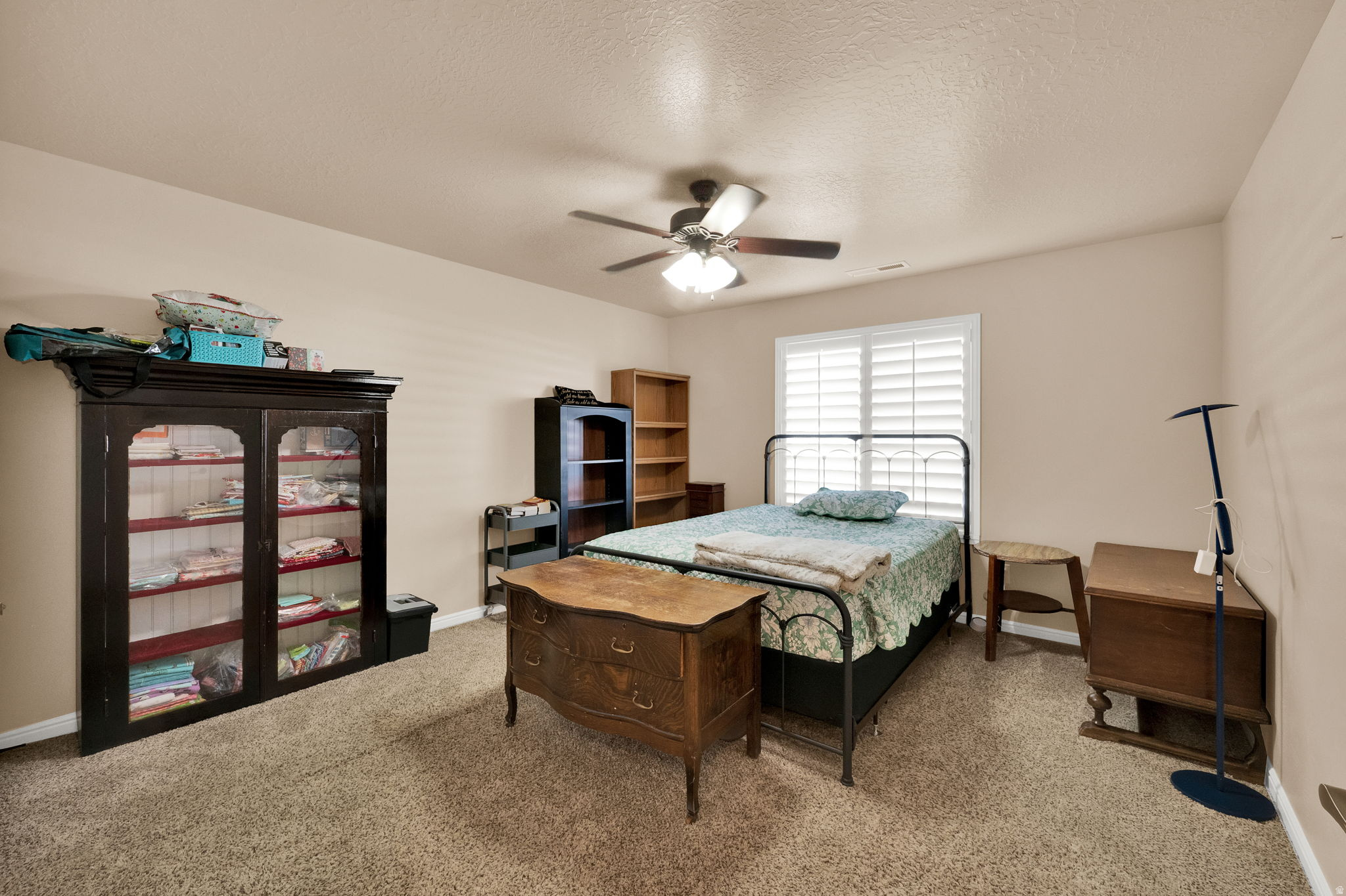 MIRA VISTA PUD 2ND AMD - Residential Income