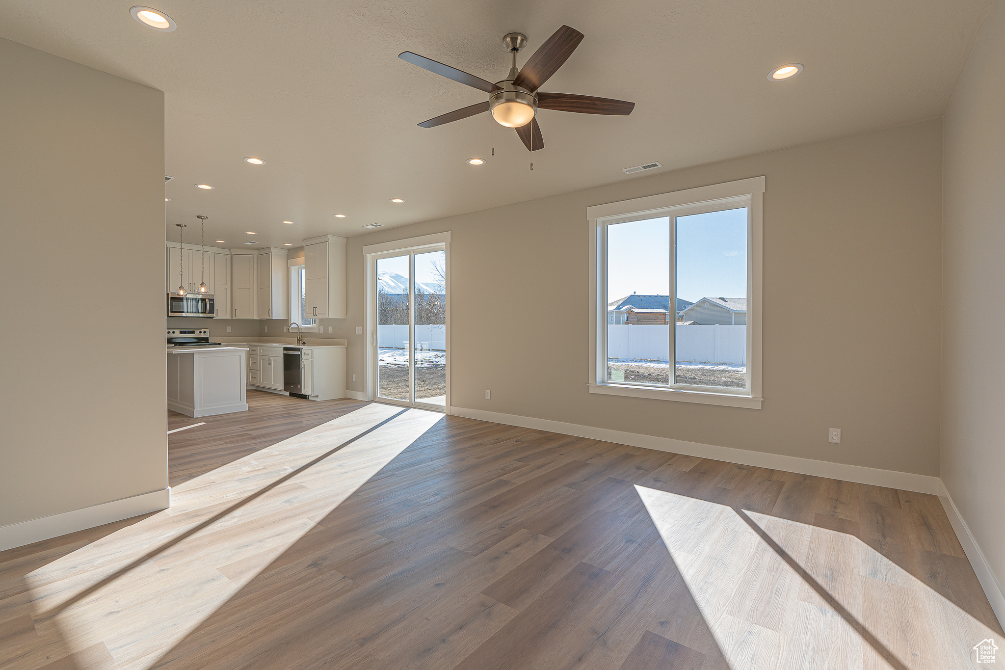 FIREFLY ESTATES - Residential