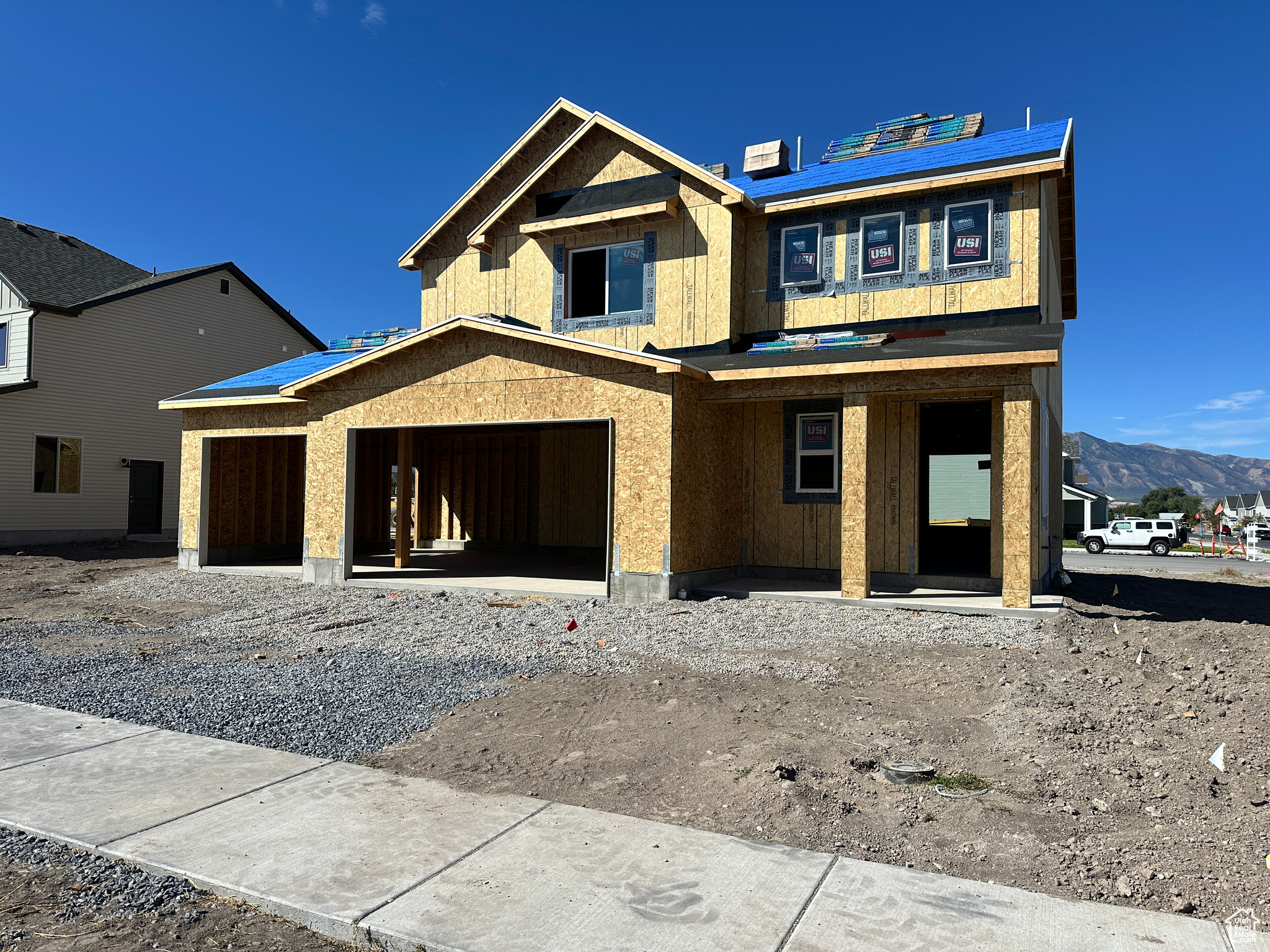 FIREFLY ESTATES - Residential