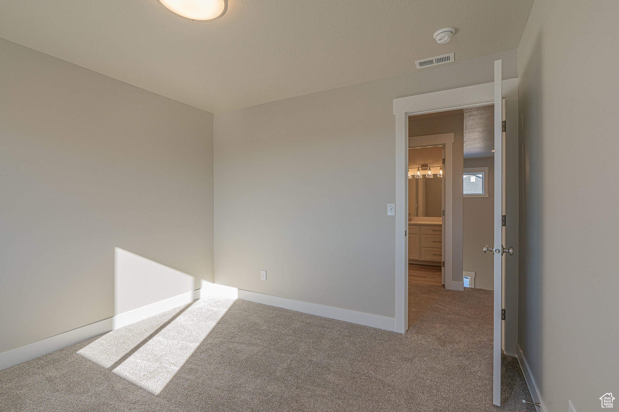 FIREFLY ESTATES - Residential